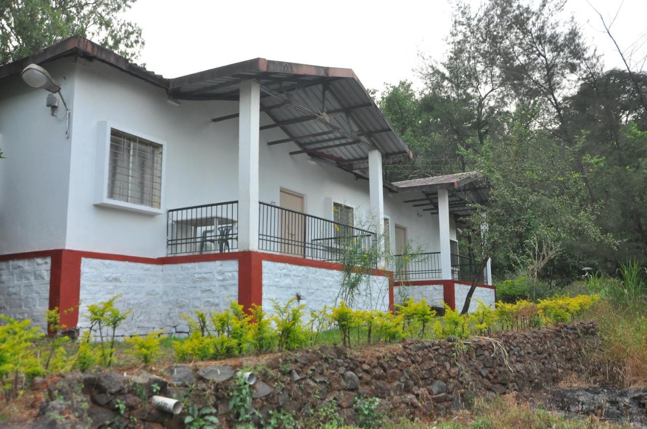 Koyna Lake Resort Koynanagar Exterior foto